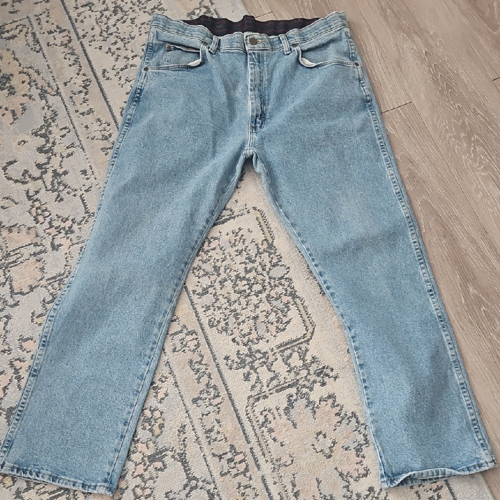 Mens Wrangler Classic Blue Jeans Regular Fit'' Size 36w X 30L